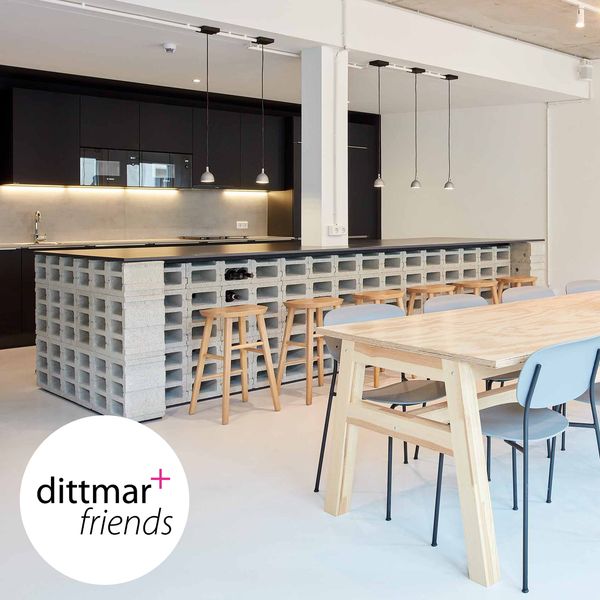 Foto zu Bürofläche Tooltime